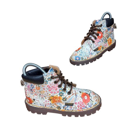 Doc Martens The Original New England‎ Floral Vintage Boots Preschool Kids 11 - Picture 1 of 12